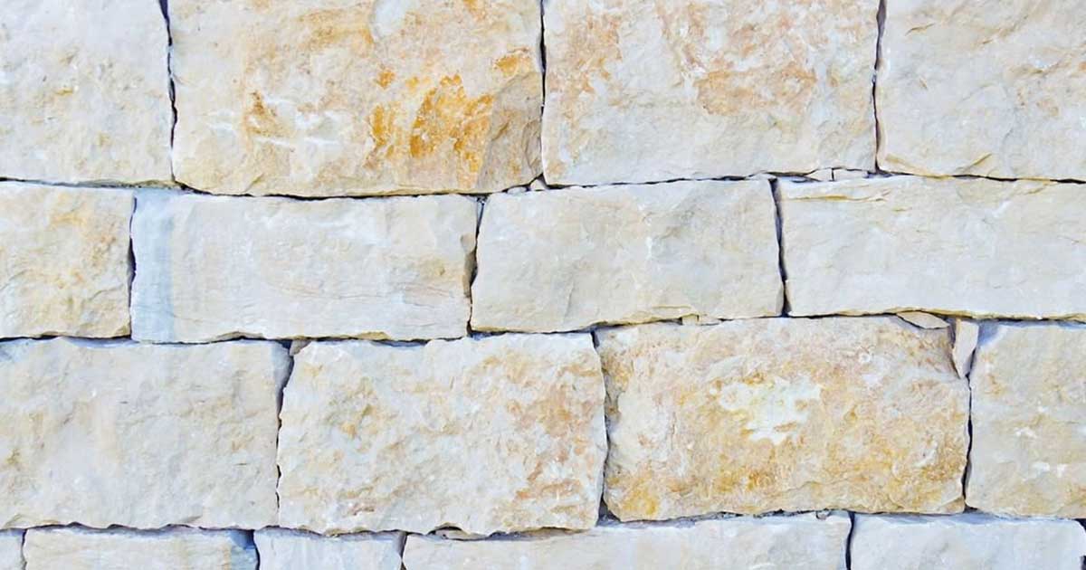Comment réaliser un muret en pierre naturelle ?